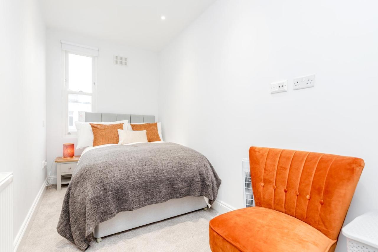 לונדון Bright & Modern 2-Bed Notting Hill Apartment מראה חיצוני תמונה